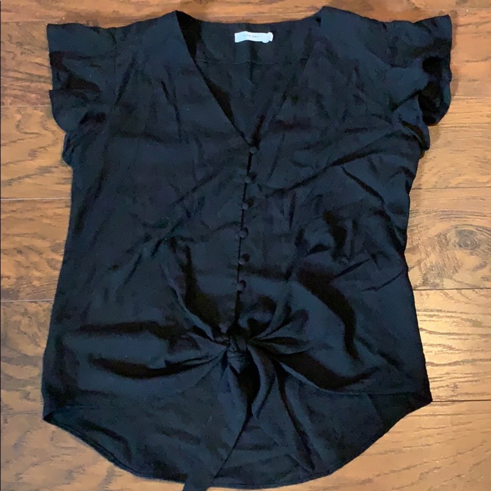 Front tie shirt